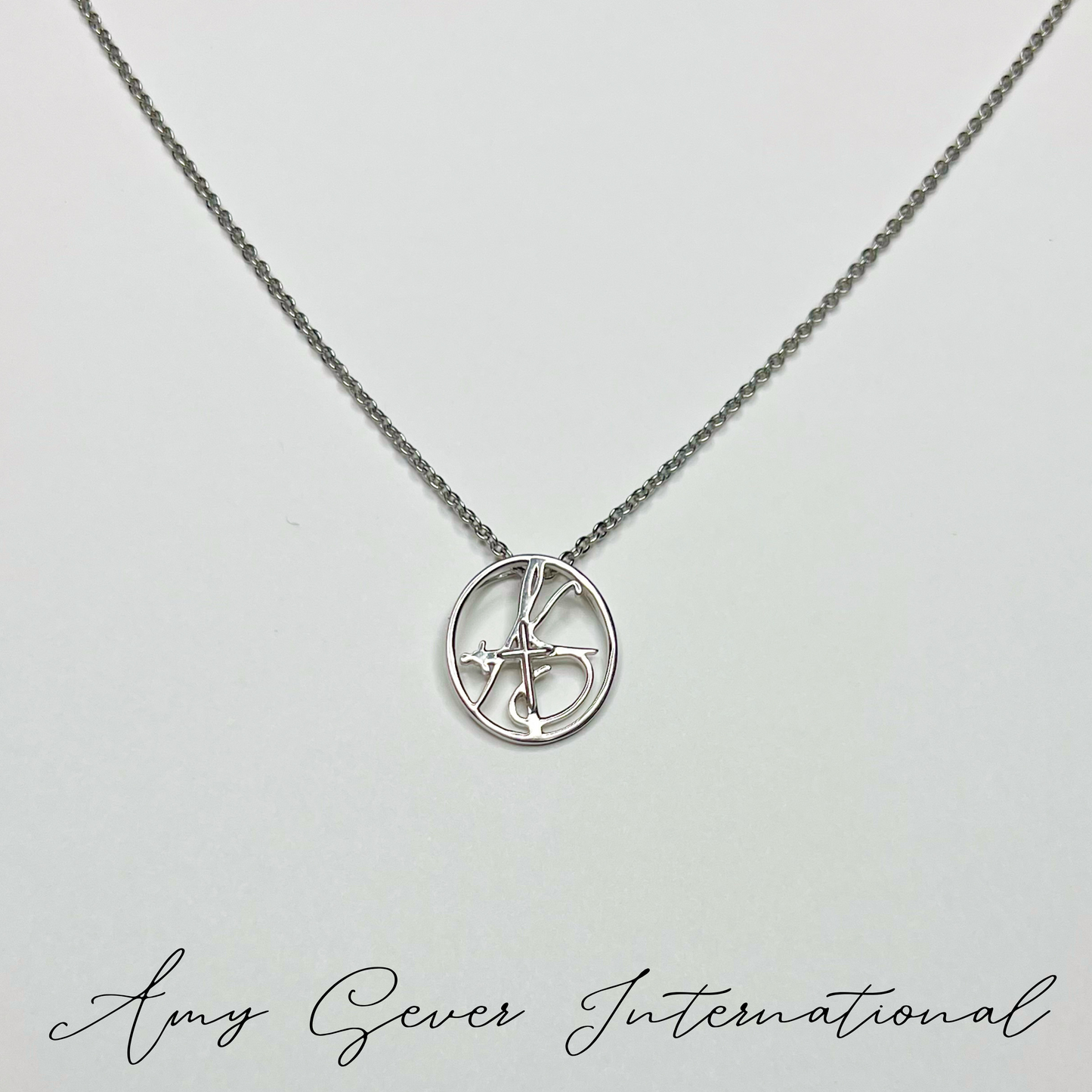 Sterling Silver Small Amulet with 18″ Chain