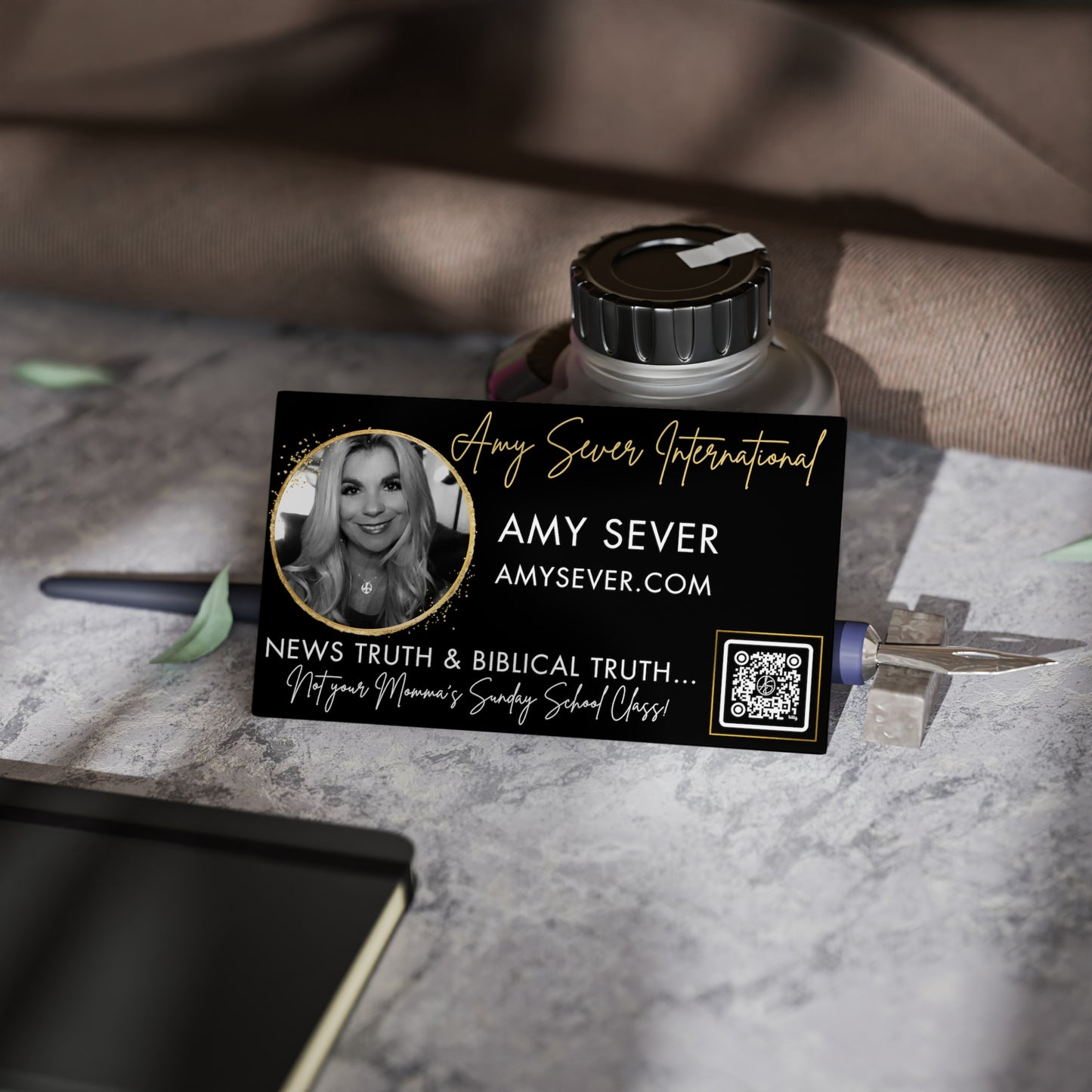 Amy Sever International Share Cards